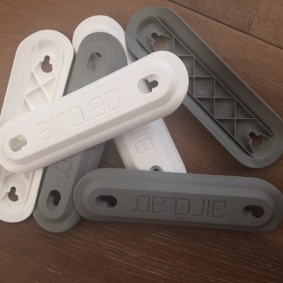 Single mold cover plate